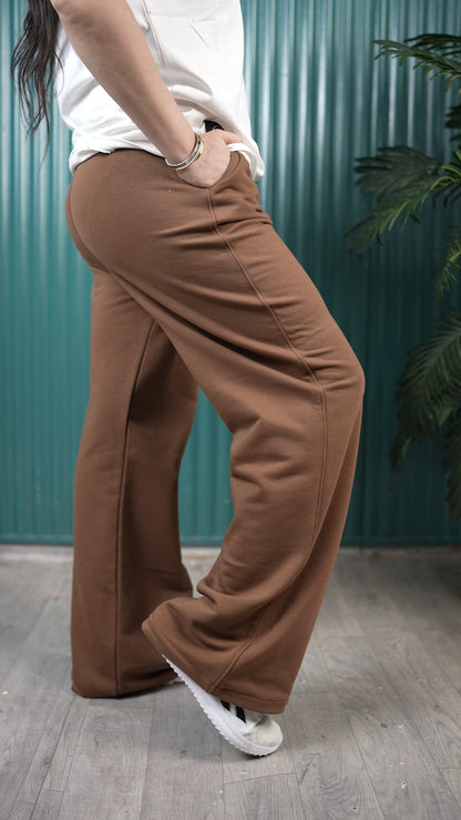 Queen pants (Brown)